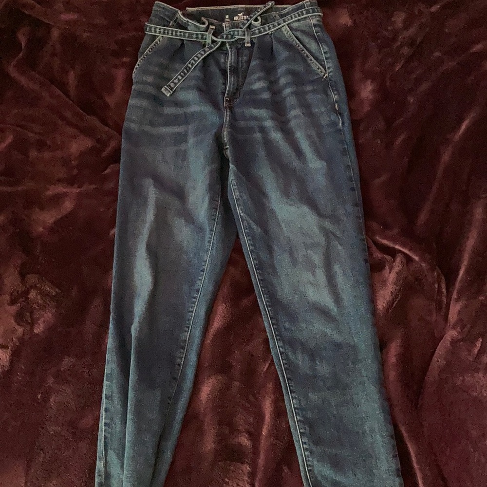 Hollister high rise mom jeans